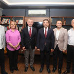 CHP ile Büyükakın görüştü! Büyükakın İnsan olduğumuzu unutmadan...