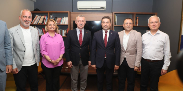 CHP ile Büyükakın görüştü! Büyükakın İnsan olduğumuzu unutmadan...