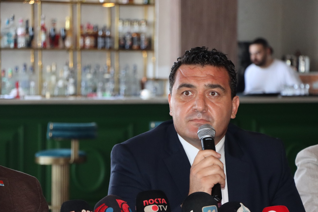 Karasu Bu ülkenin vatandaşları bunu hak etmiyor