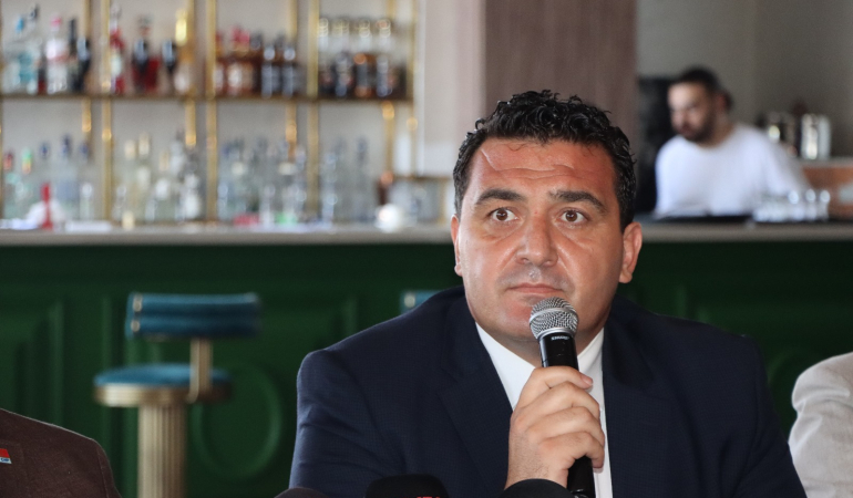 Karasu Bu ülkenin vatandaşları bunu hak etmiyor
