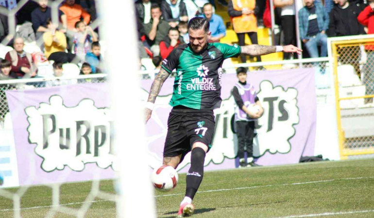 Kocaelispor Oğuz Ceylan ile yollarını ayırdı