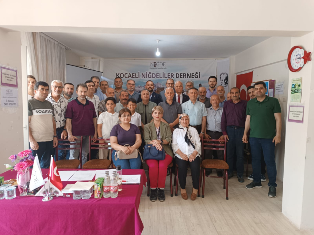 Niğdeliler’de başkan yeniden Cumali Bozok (2)