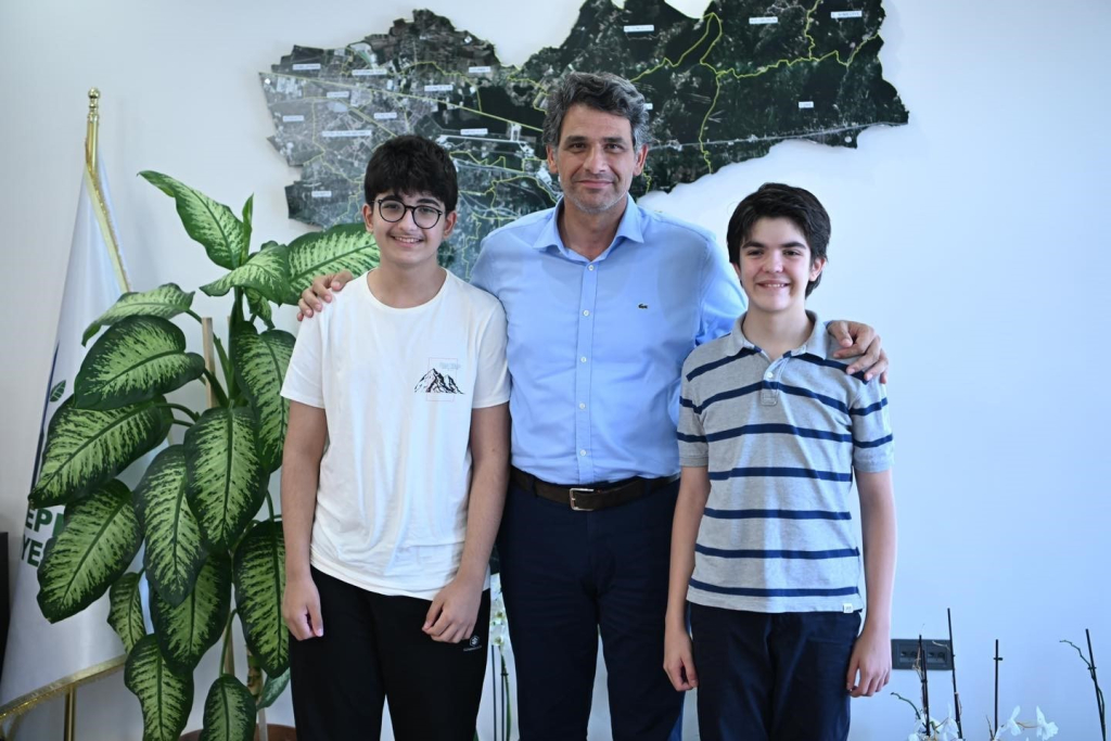 20240710aw243772 0.jpg