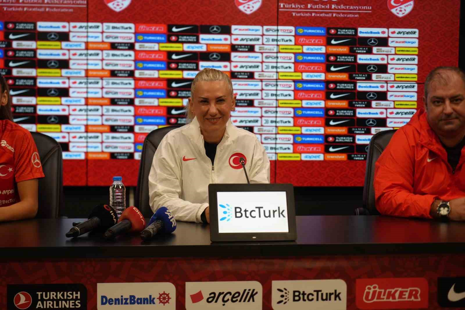 20240711aw245035 0.jpg