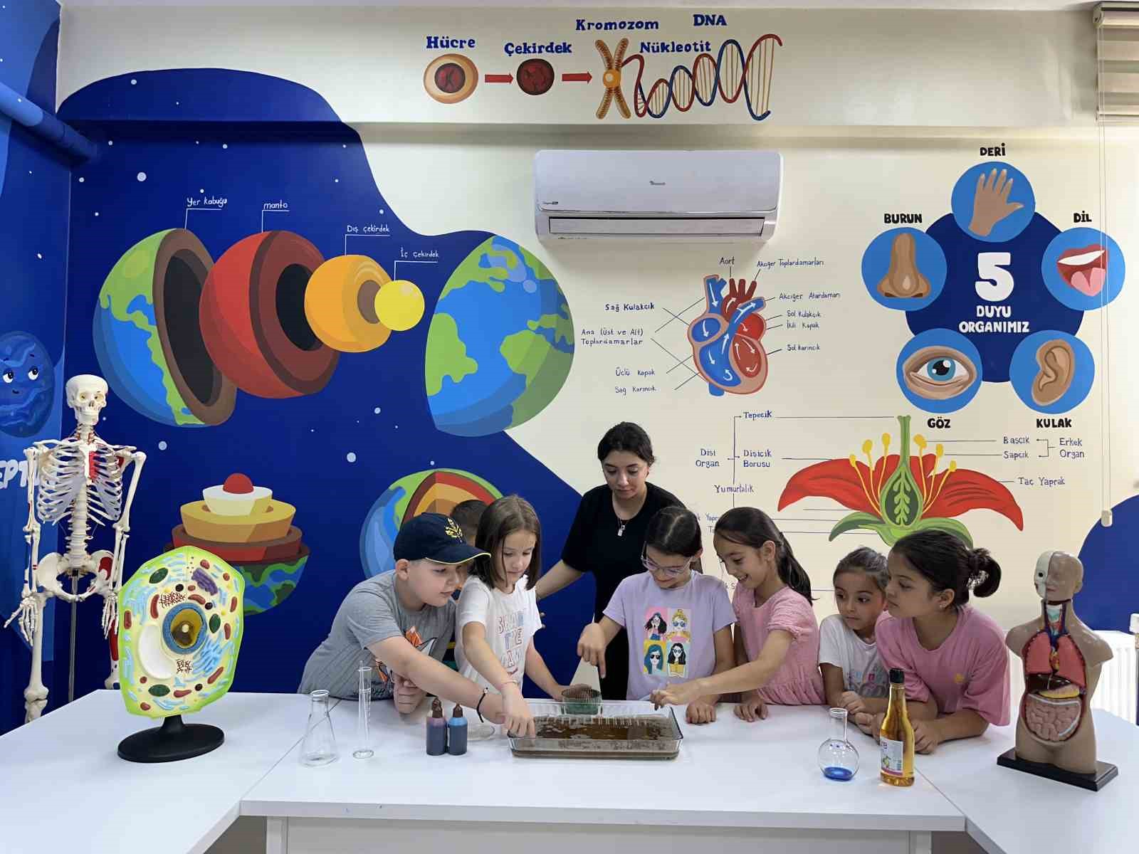 20240724aw253145 0.jpg