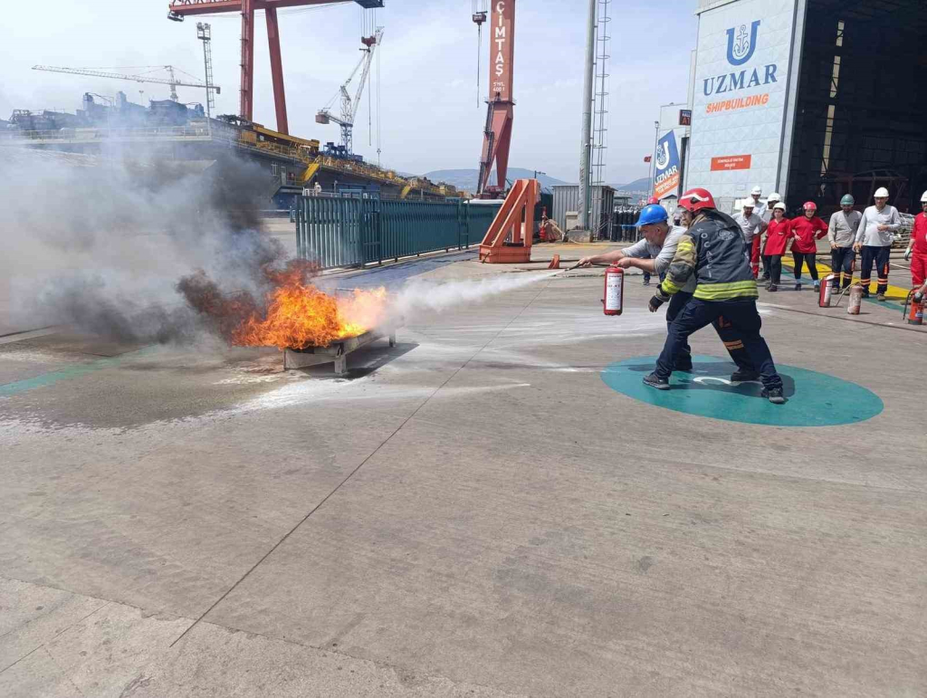 20240727aw255442 0.jpg