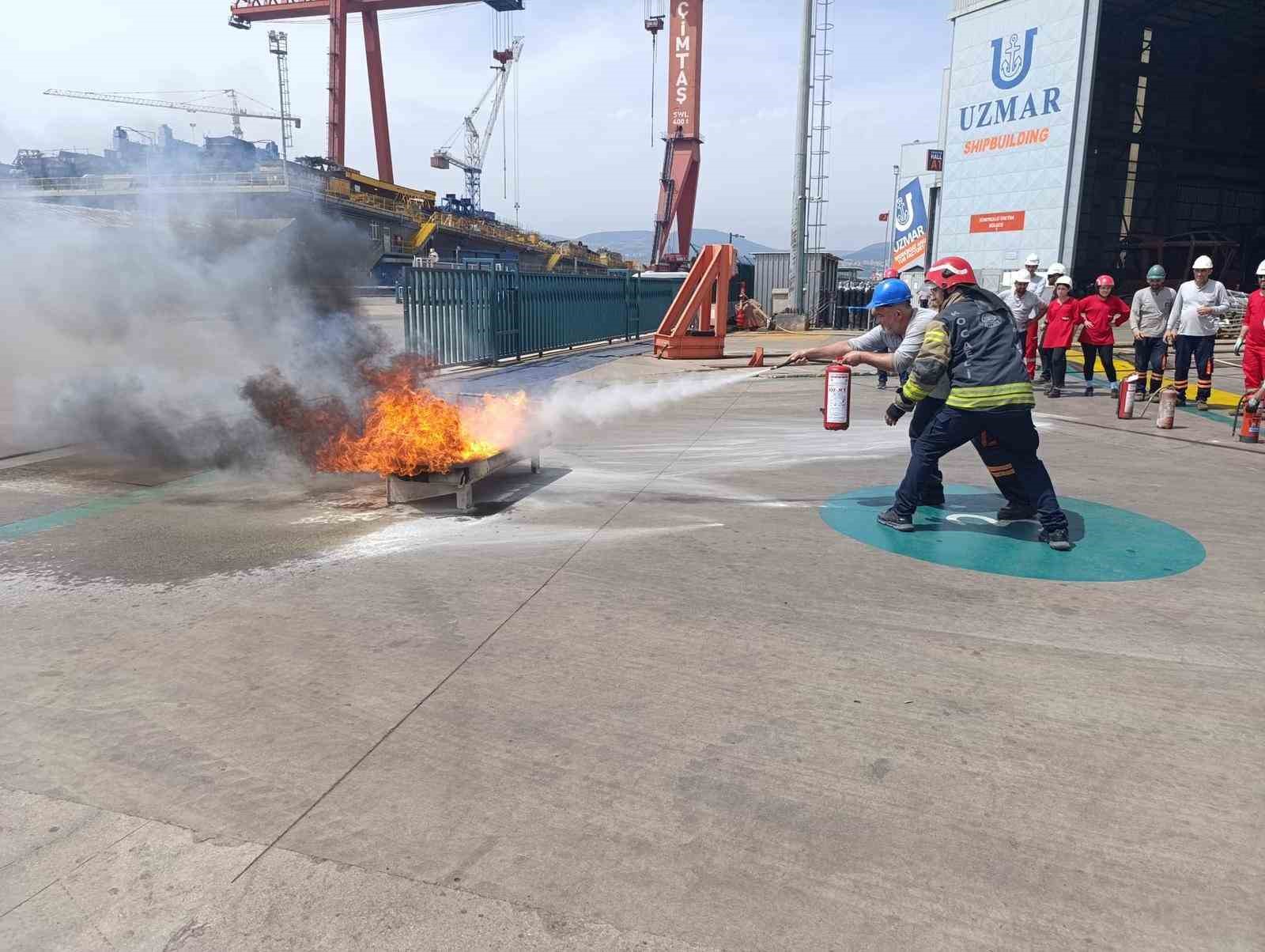 20240727aw255442 0.jpg