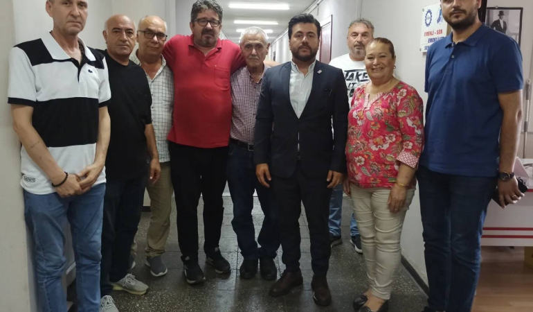 CHP İzmit’ten bir teşekkür de emeklilere