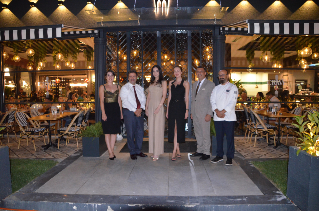 Crave House Kitchen & Bar Yahya Kaptan’ın Yeni Lezzet Durağı (2)
