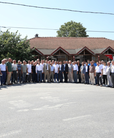 İzmit Belediyesi kırsal mahallelerin muhtarlarıyla buluşmaya devam ediyor