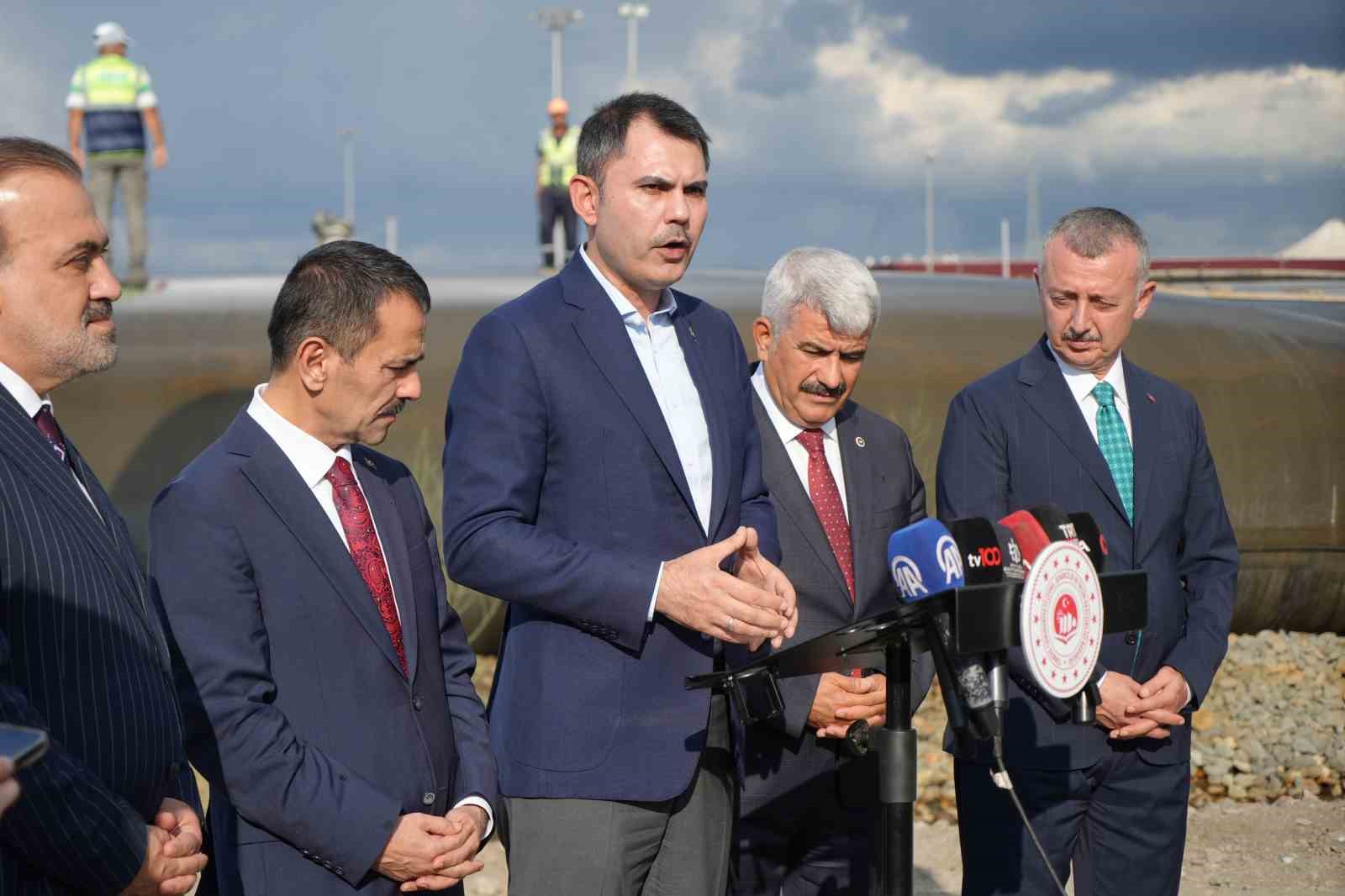 20240810aw264840 0.jpg