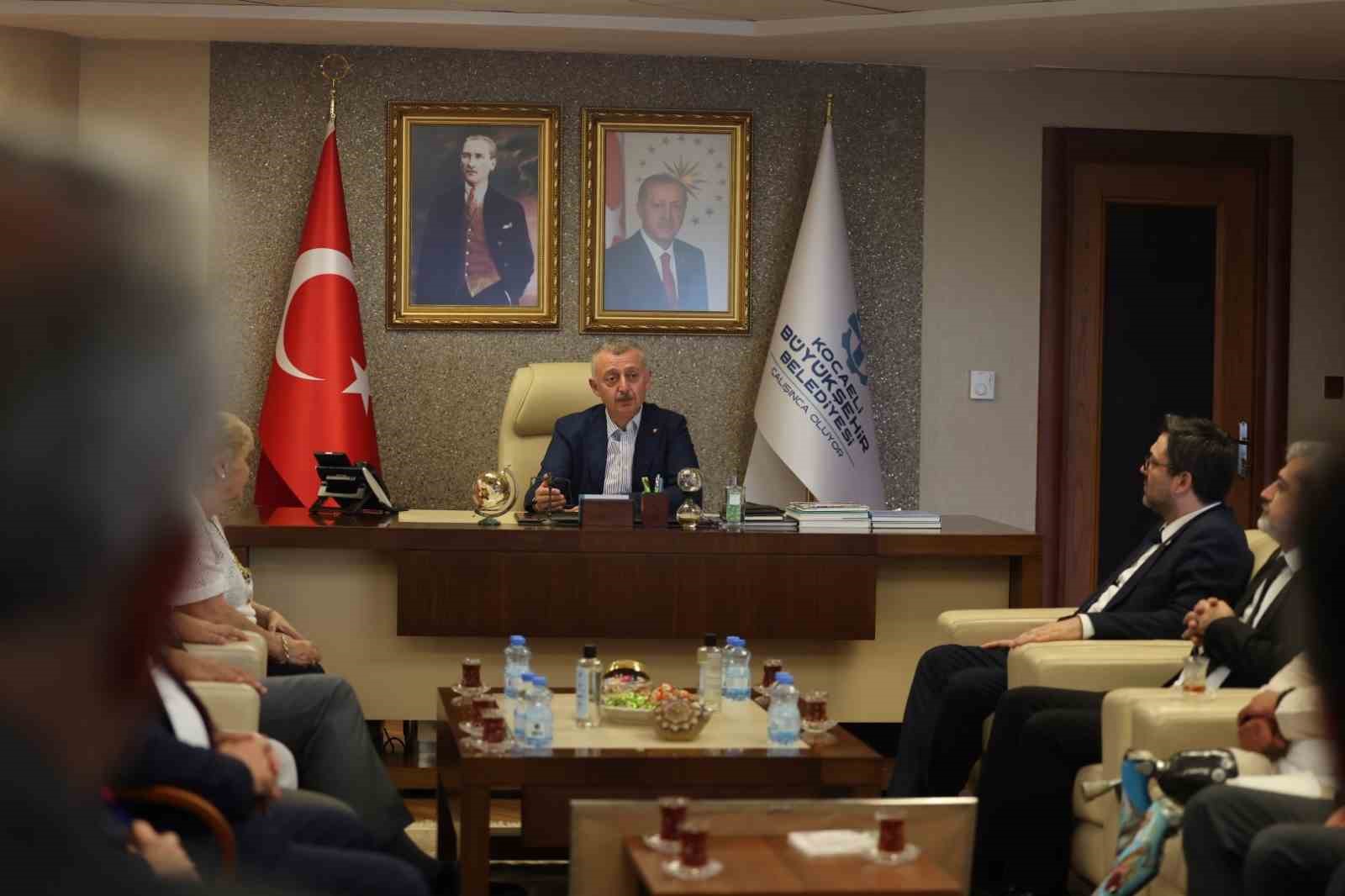 20240812aw265698 0.jpg