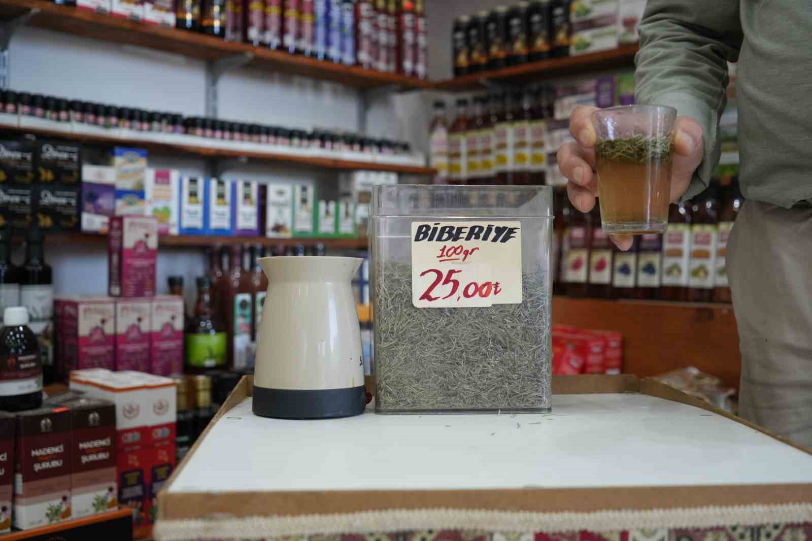 20240814aw267070 0.jpg