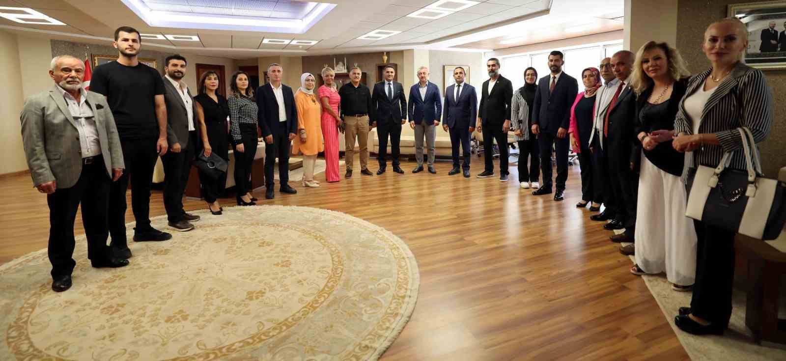 20240820aw271050 0.jpg