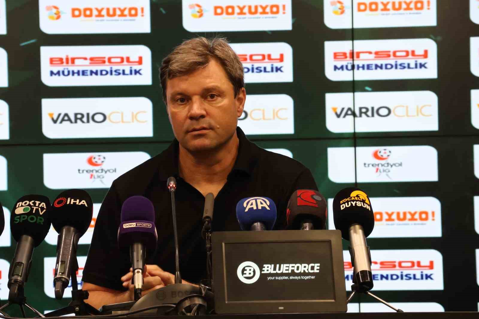 20240824aw273390 0.jpg