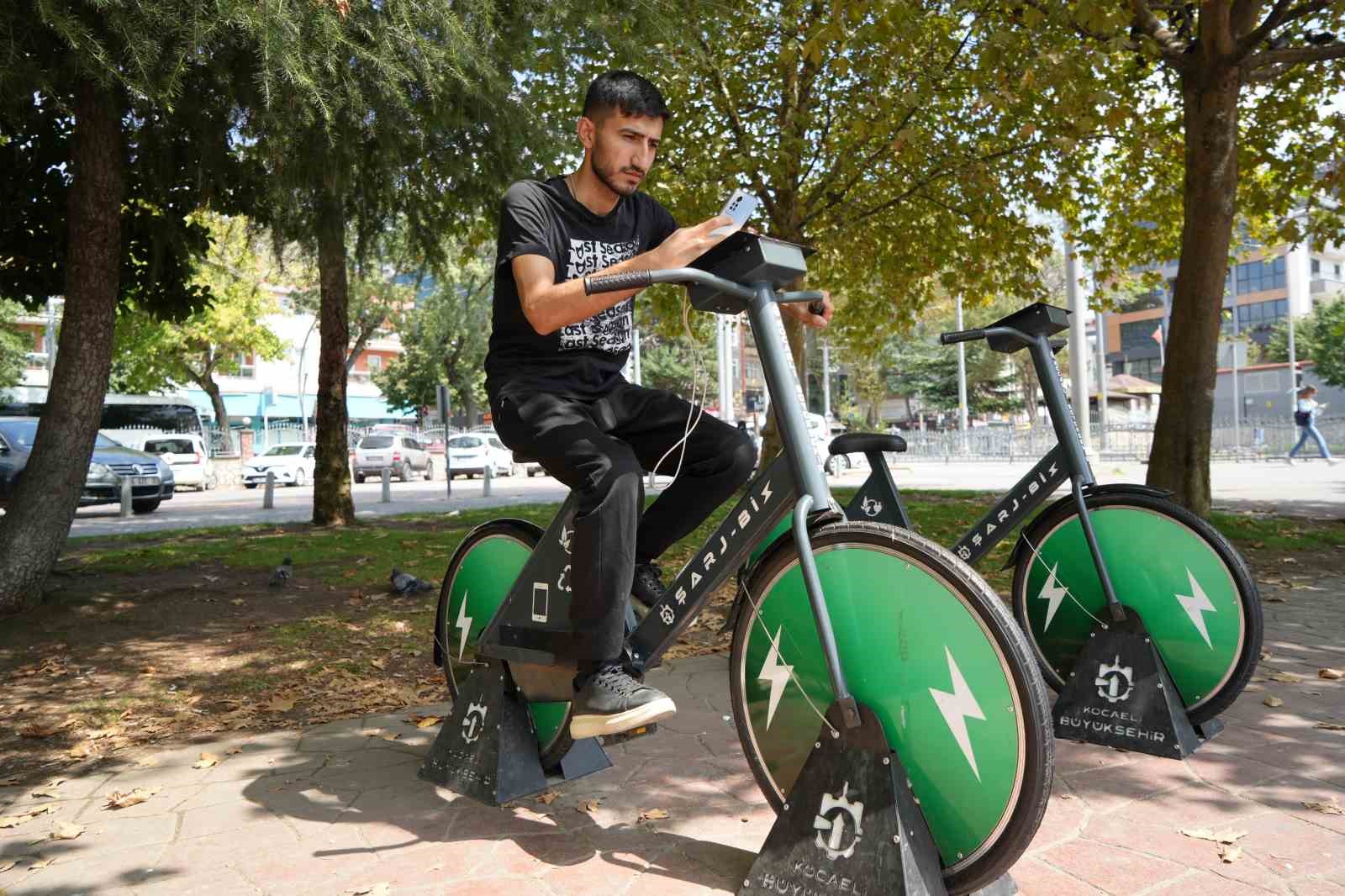 20240829aw276544 0.jpg