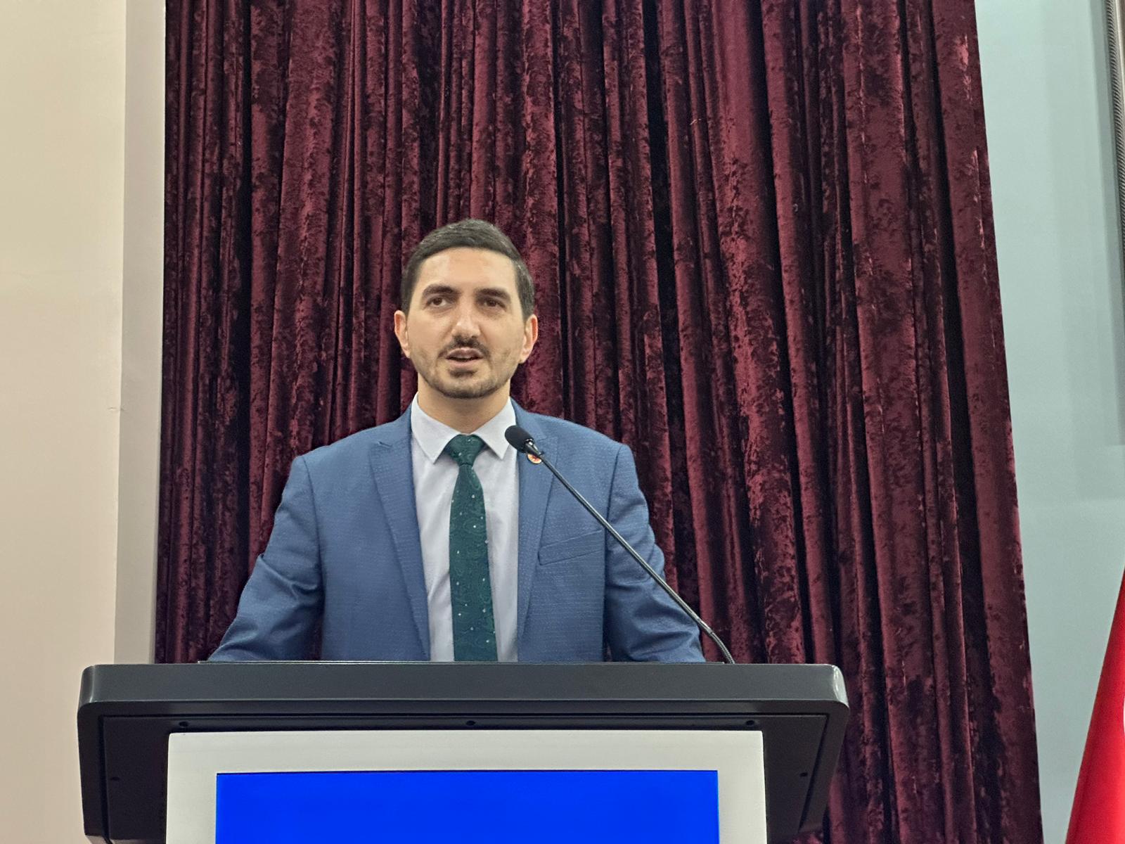 CHP’li Gençtürk’ten çöp tesisi eleştirisi Yanlış ve hatalı bilgilendirmelerle komşu komşuya düşman oldu