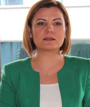 Hürriyet’ten AKP’li başkanlara “Kaçak güreşmek bu olsa gerek!”