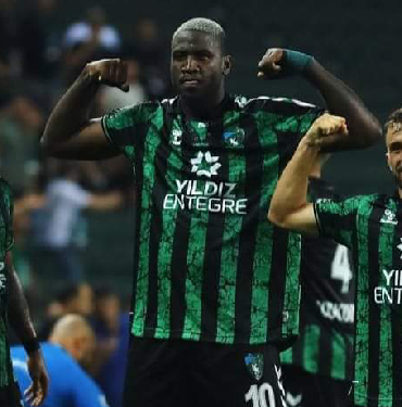 Kocaelispor iyi başladı. Markao yıldızlaştı