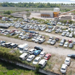 MİLYONLUK ARAÇLAR YEDİEMİNDE ÇÜRÜYOR "OTOPARK İŞLETMECİSİ TAYFUN BOSTAN:"5 6 MİLYON LİRALIK ARAÇ 5 YILDIR OTOPARKTA YATIYOR"