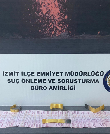 120 BİN TL'LİK SAHTE ALTIN BOZDURAN ŞÜPHELİLER YAKAYI ELE VERDİ