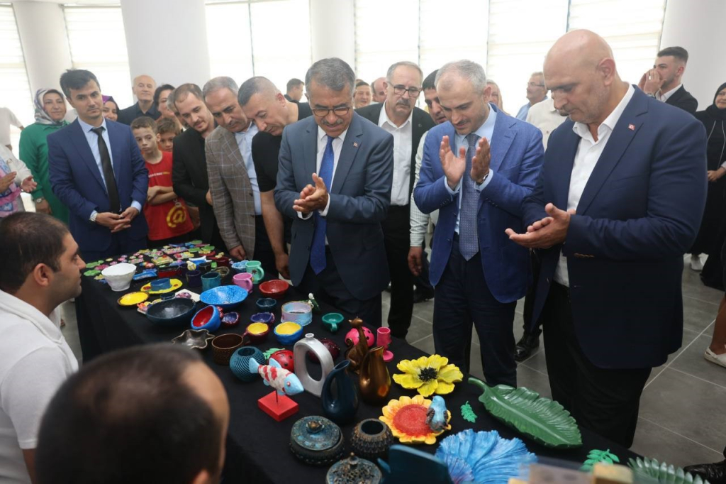 20240904aw280494 0.jpg