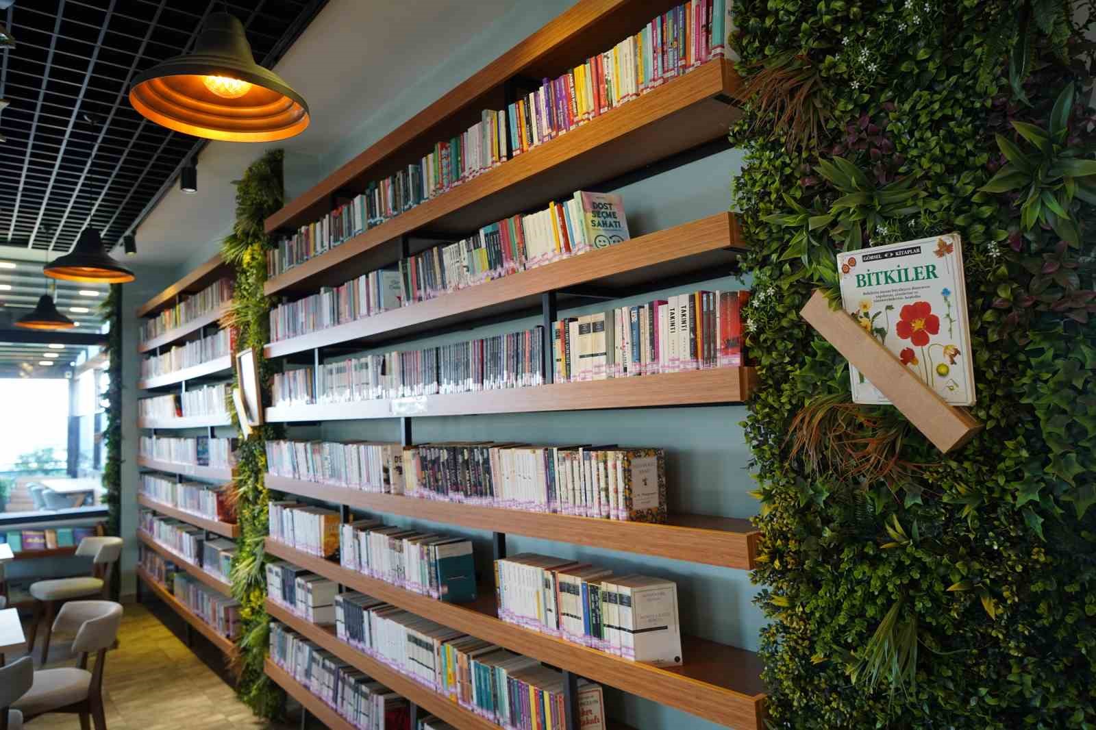 20240917aw289449 0.jpg