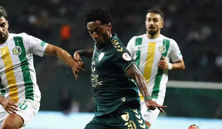 Kocaelispor ile Şanlıurfaspor berabere kaldı