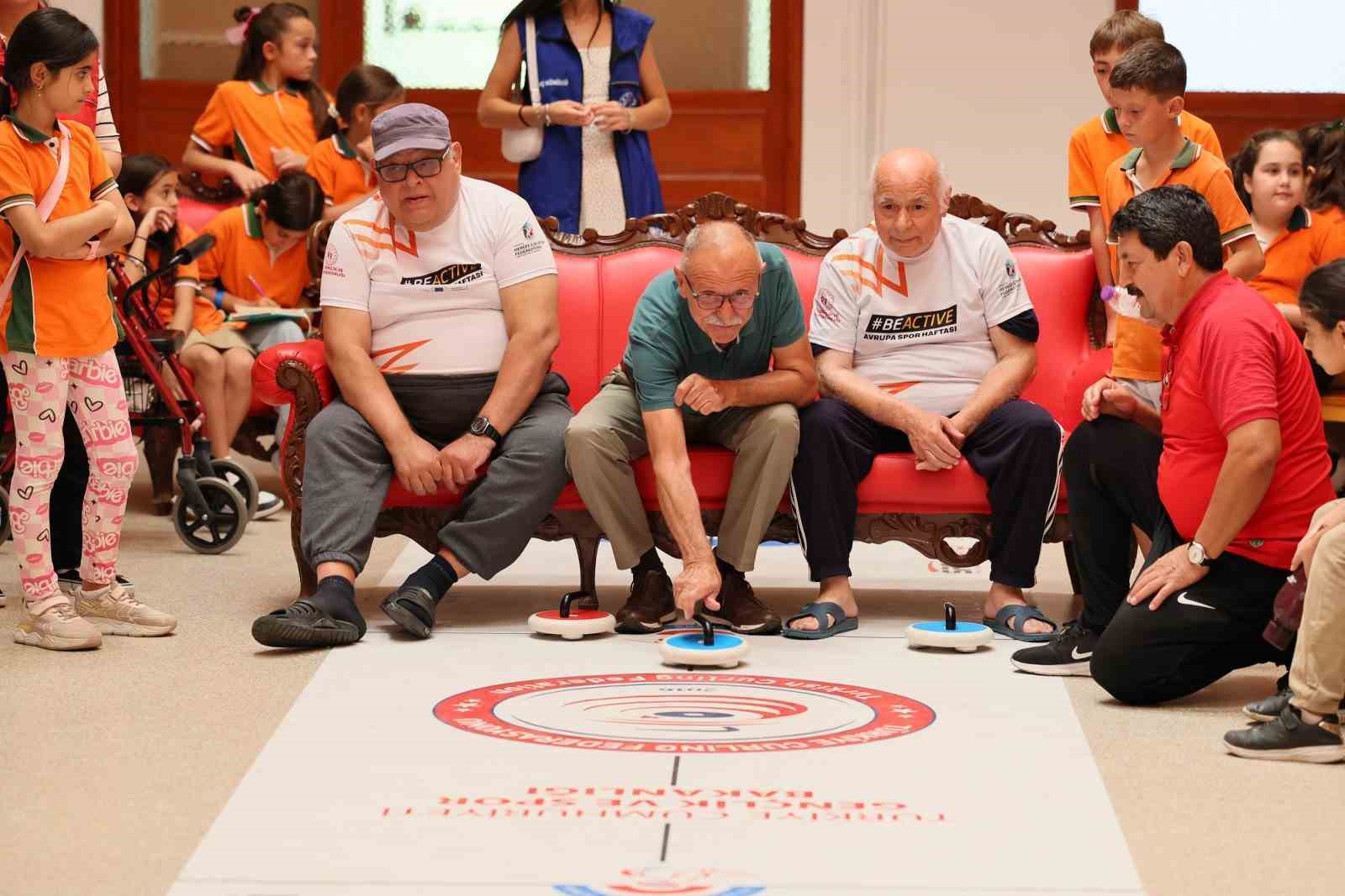 20241001aw299147 0.jpg