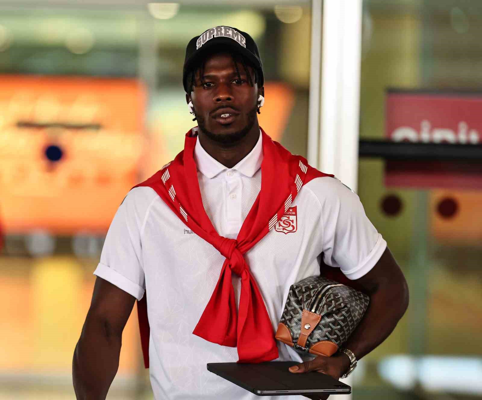 20241004aw301401 0.jpg