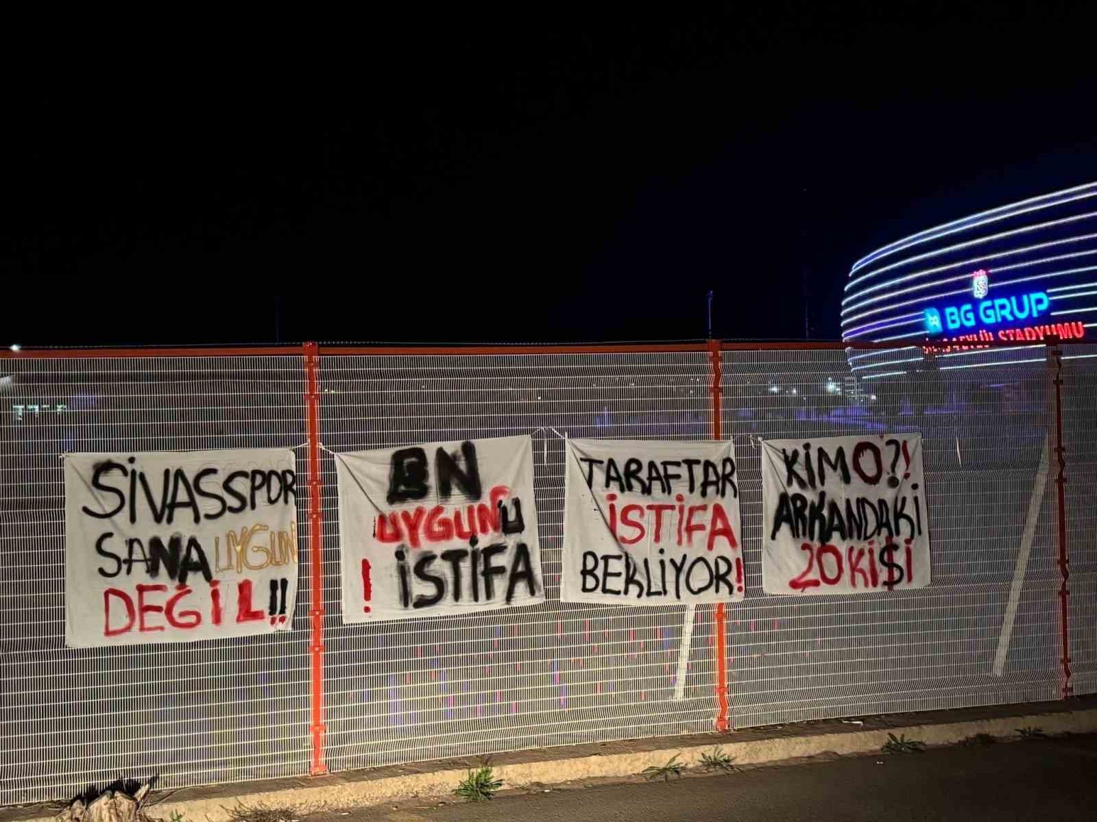 20241006aw302134 0.jpg