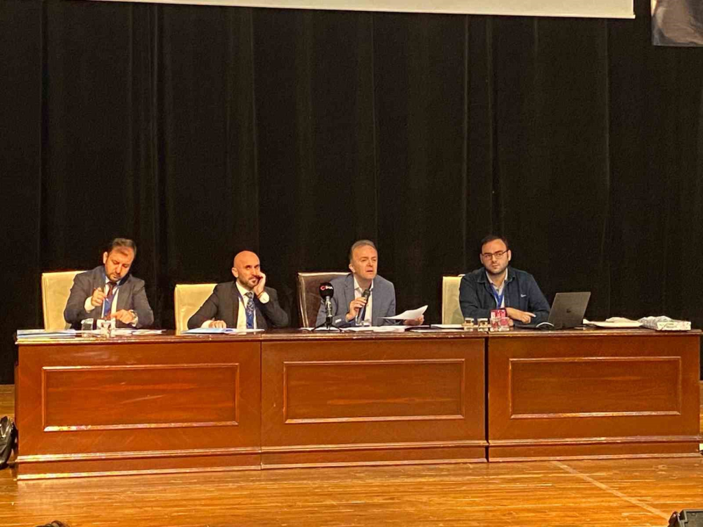 20241006aw302503 0.jpg