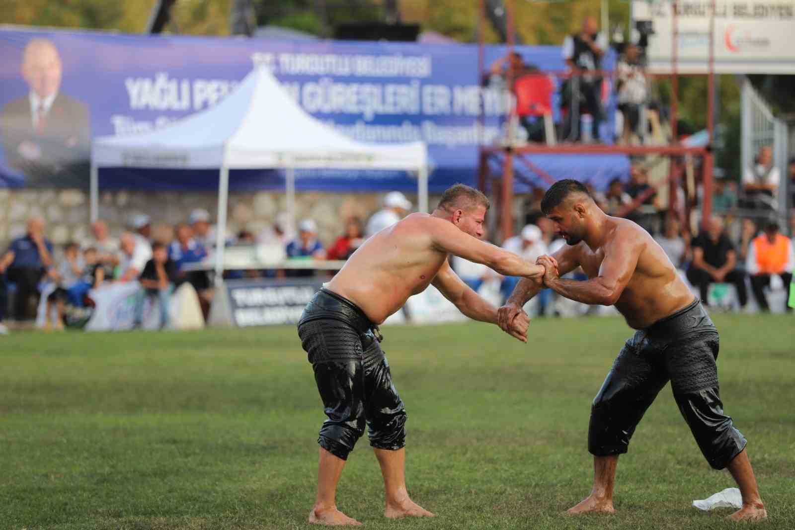 20241007aw302937 0.jpg