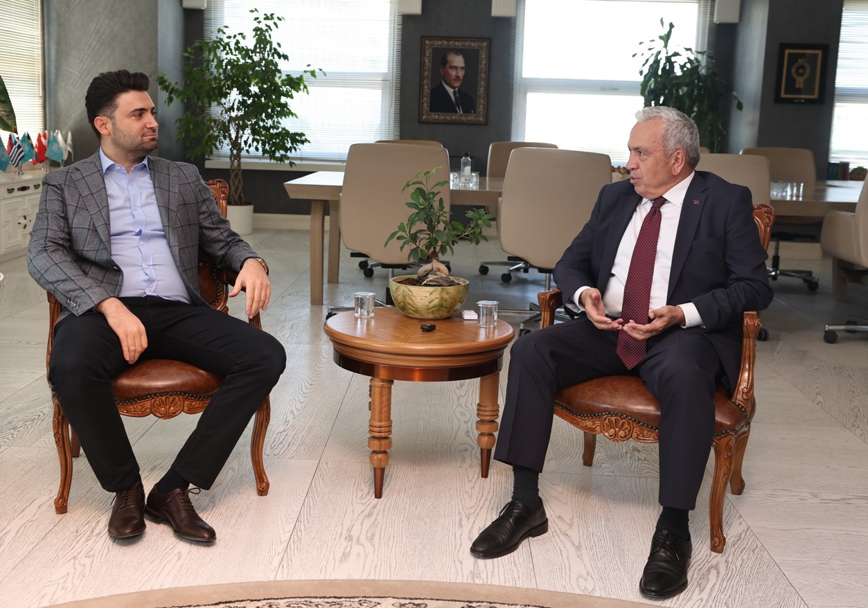 20241008aw304077 0.jpg