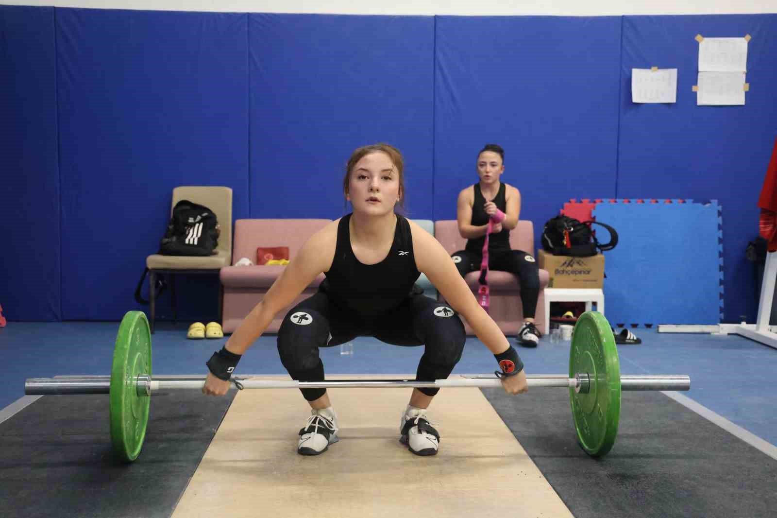 20241009aw304390 0.jpg