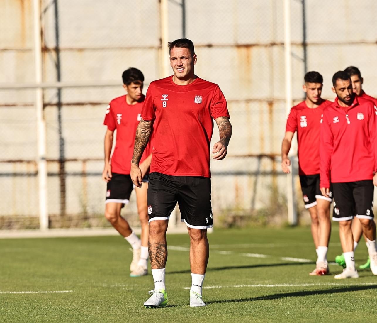 20241009aw304880 0.jpg