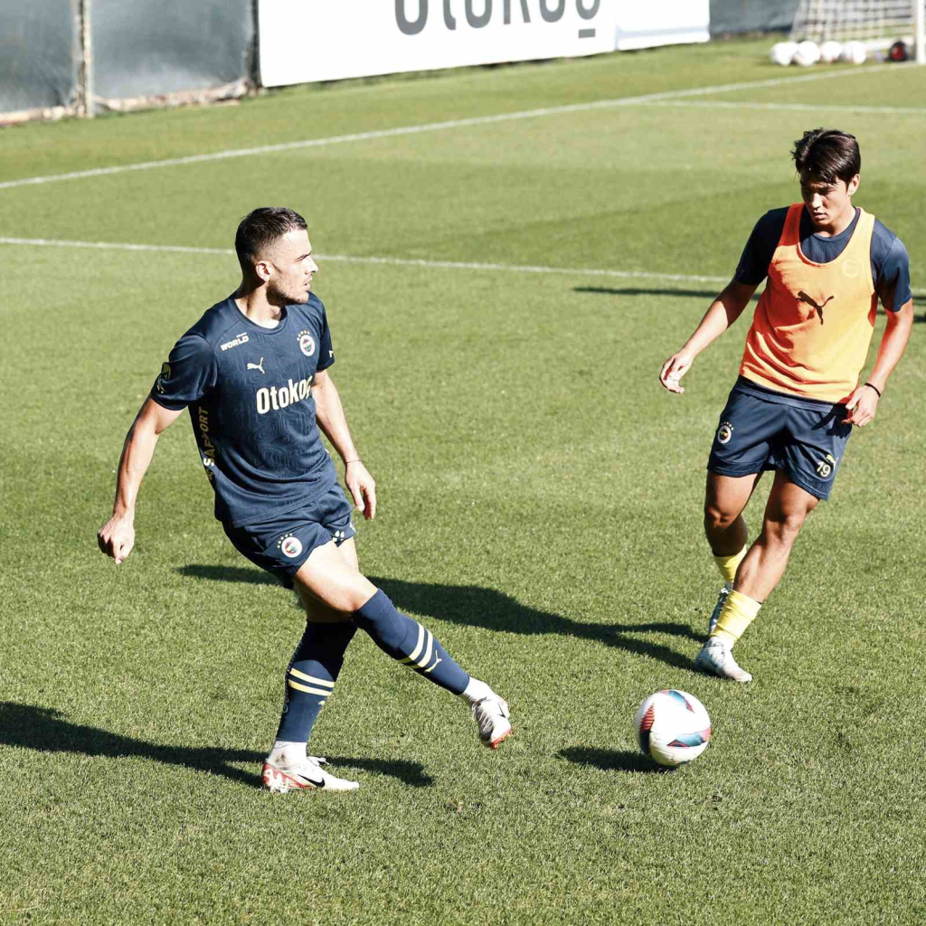 20241010aw305442 0.jpg