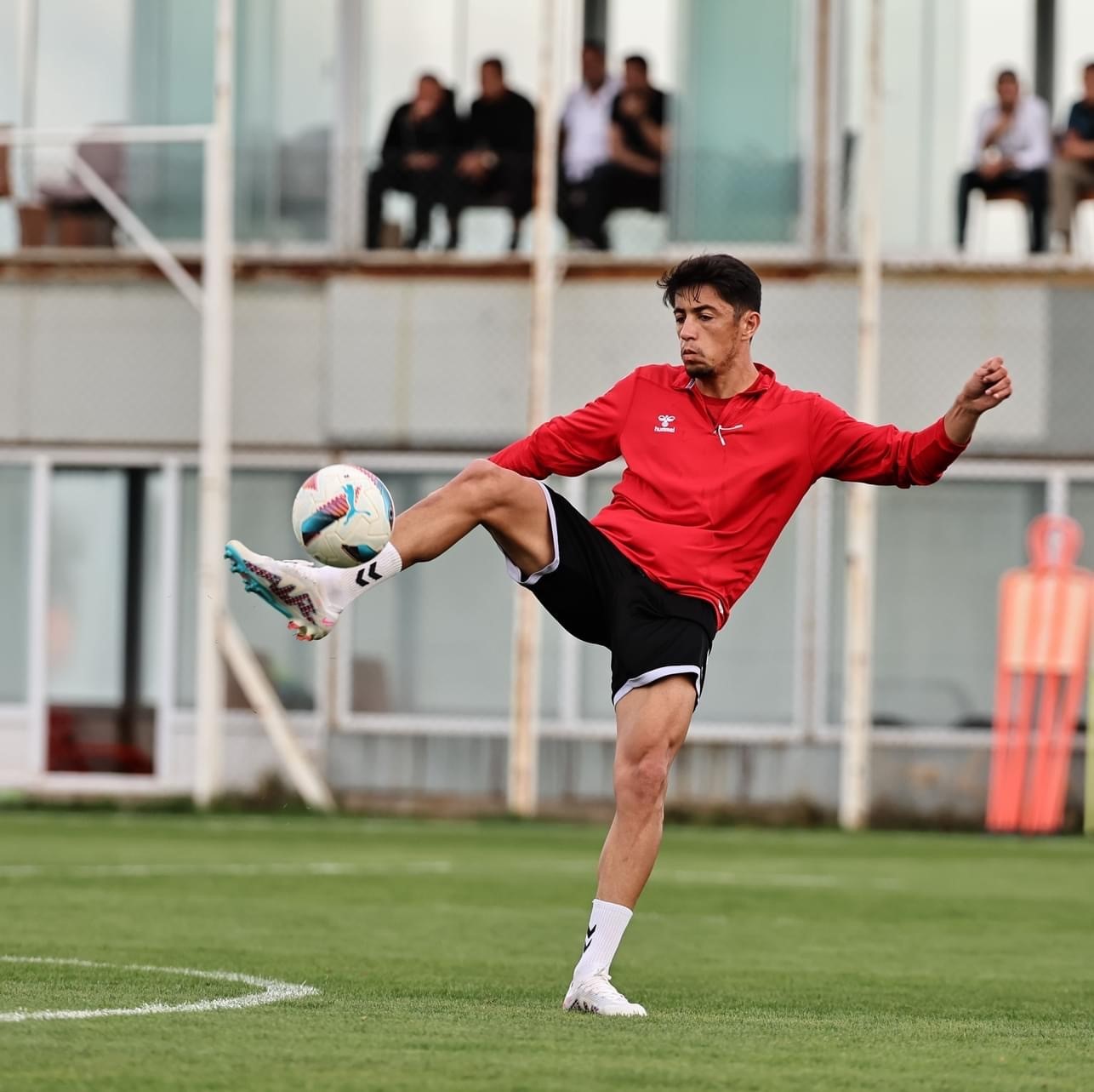 20241010aw305665 0.jpg