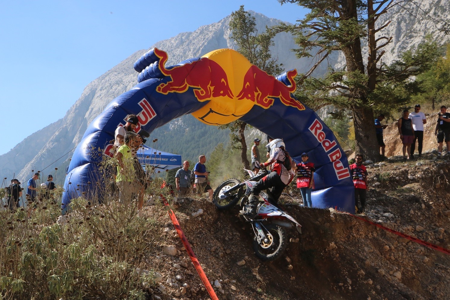 20241011aw306184 0.jpg