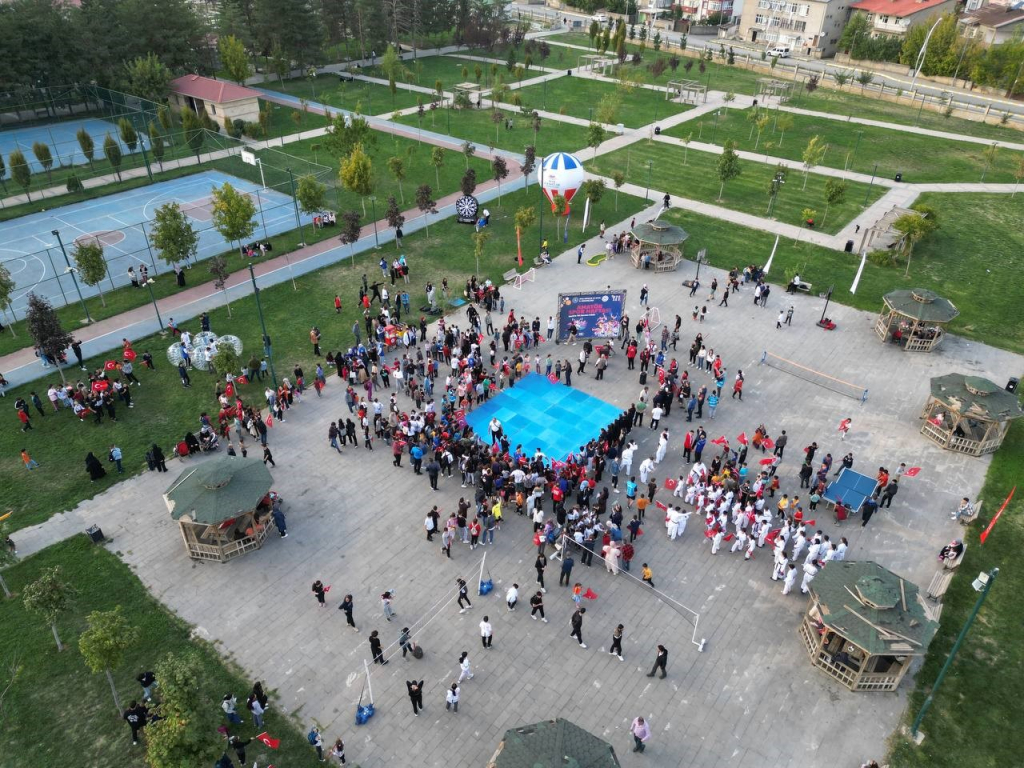 20241011aw306444 0.jpg