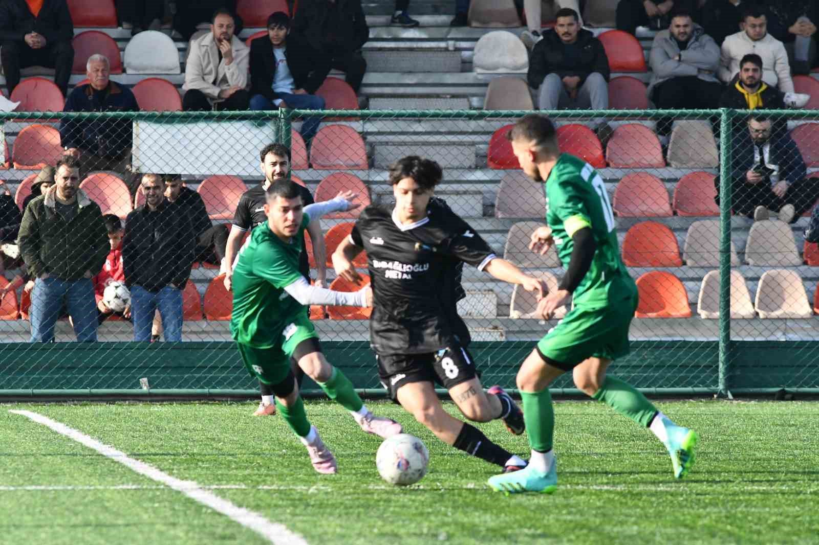 20241015aw308380 0.jpg