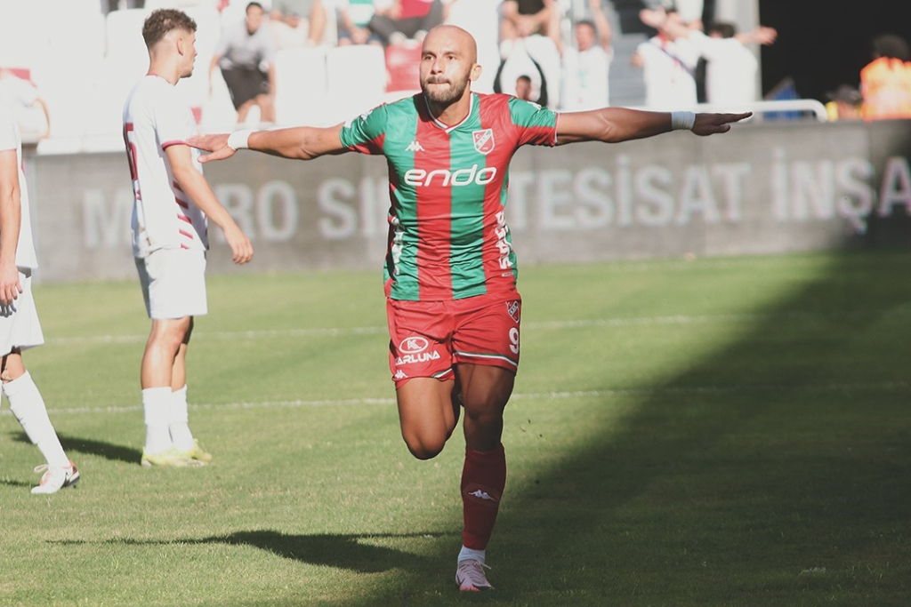 20241015aw308566 0.jpg