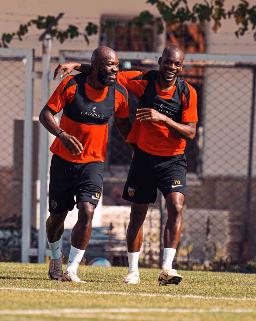 20241015aw308623 0.jpg