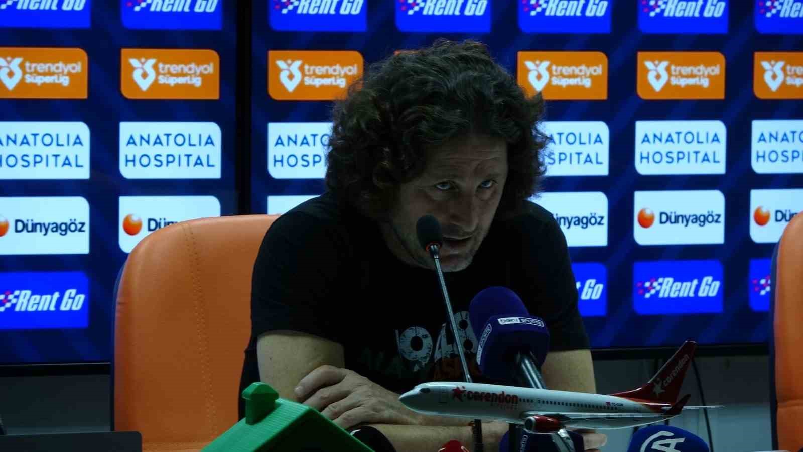 20241020aw312400 0.jpg