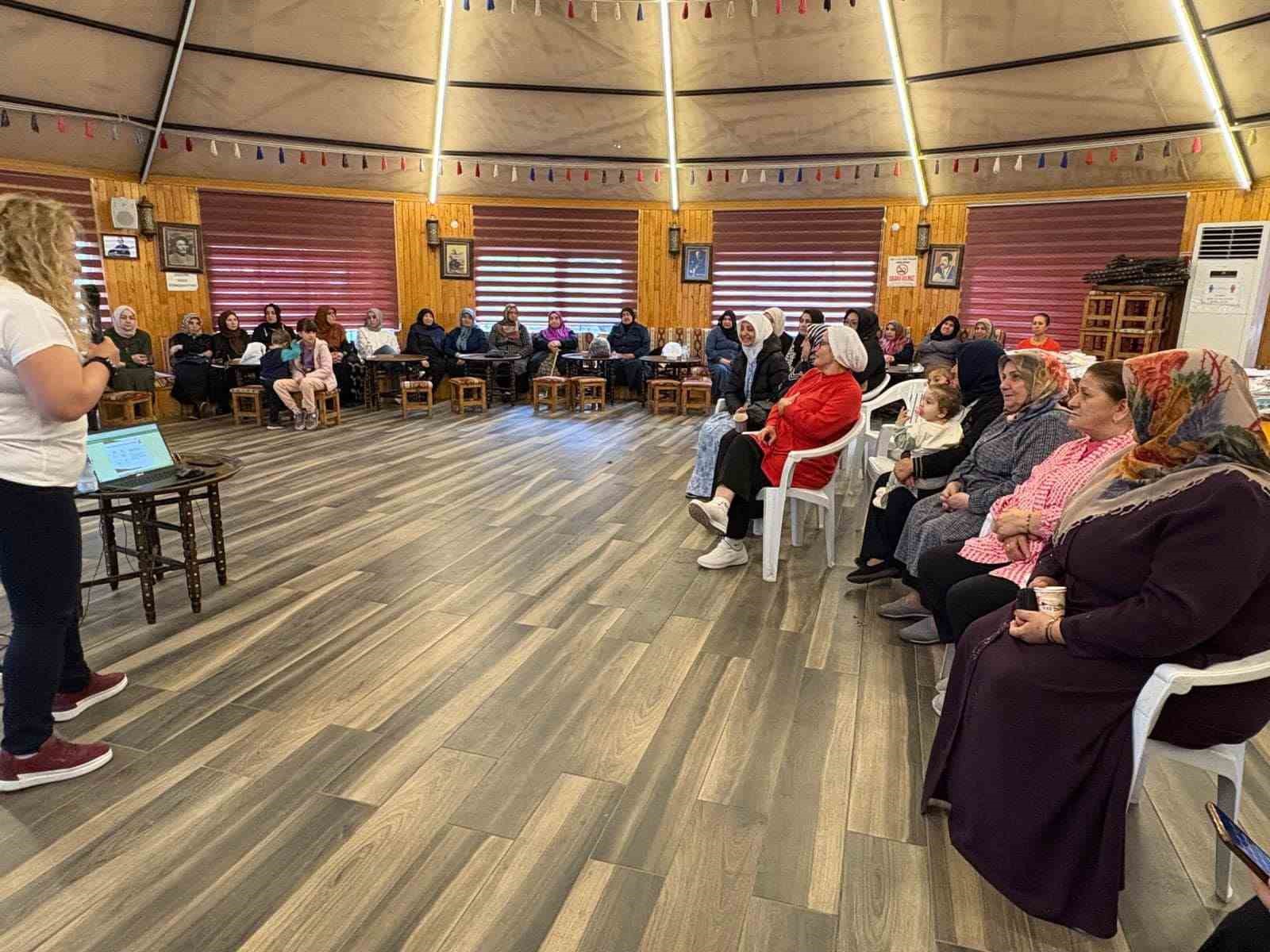 20241025aw315807 0.jpg