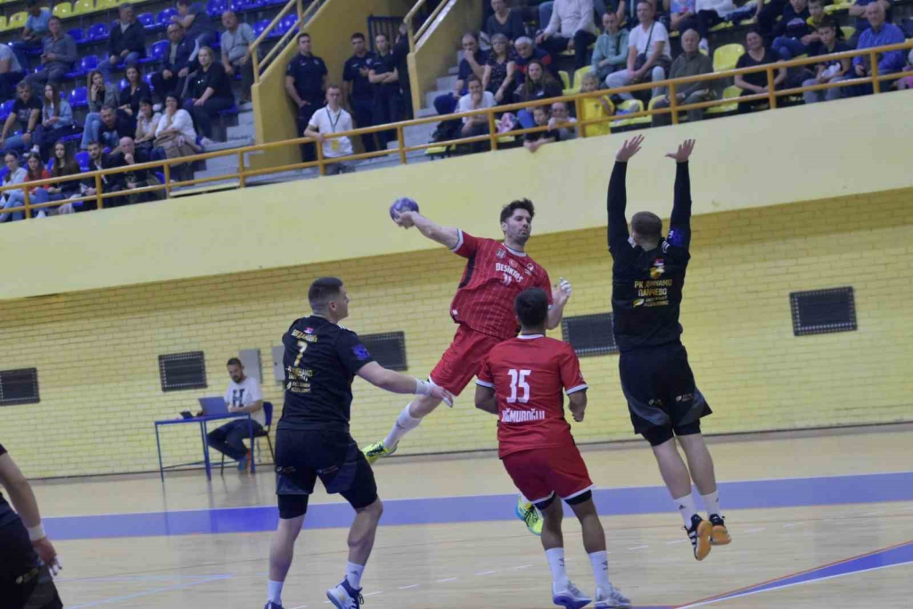 20241026aw316701 0.jpg