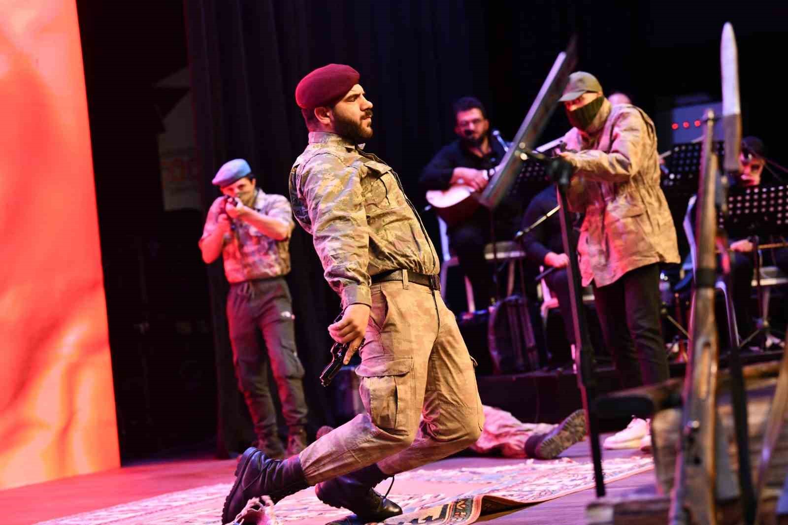 20241027aw317045 0.jpg