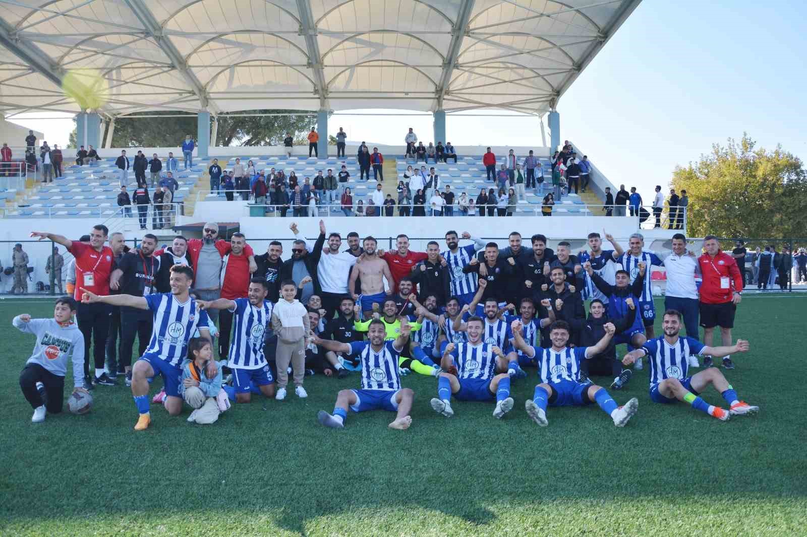 20241027aw317122 0.jpg