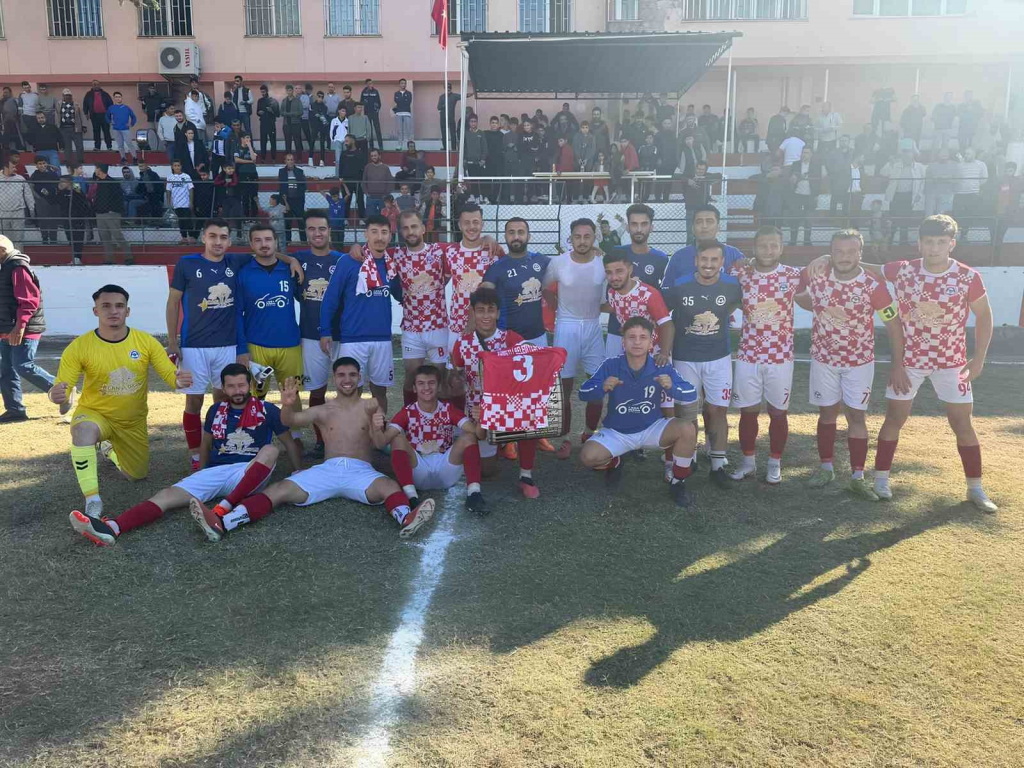 20241028aw317851 0.jpg