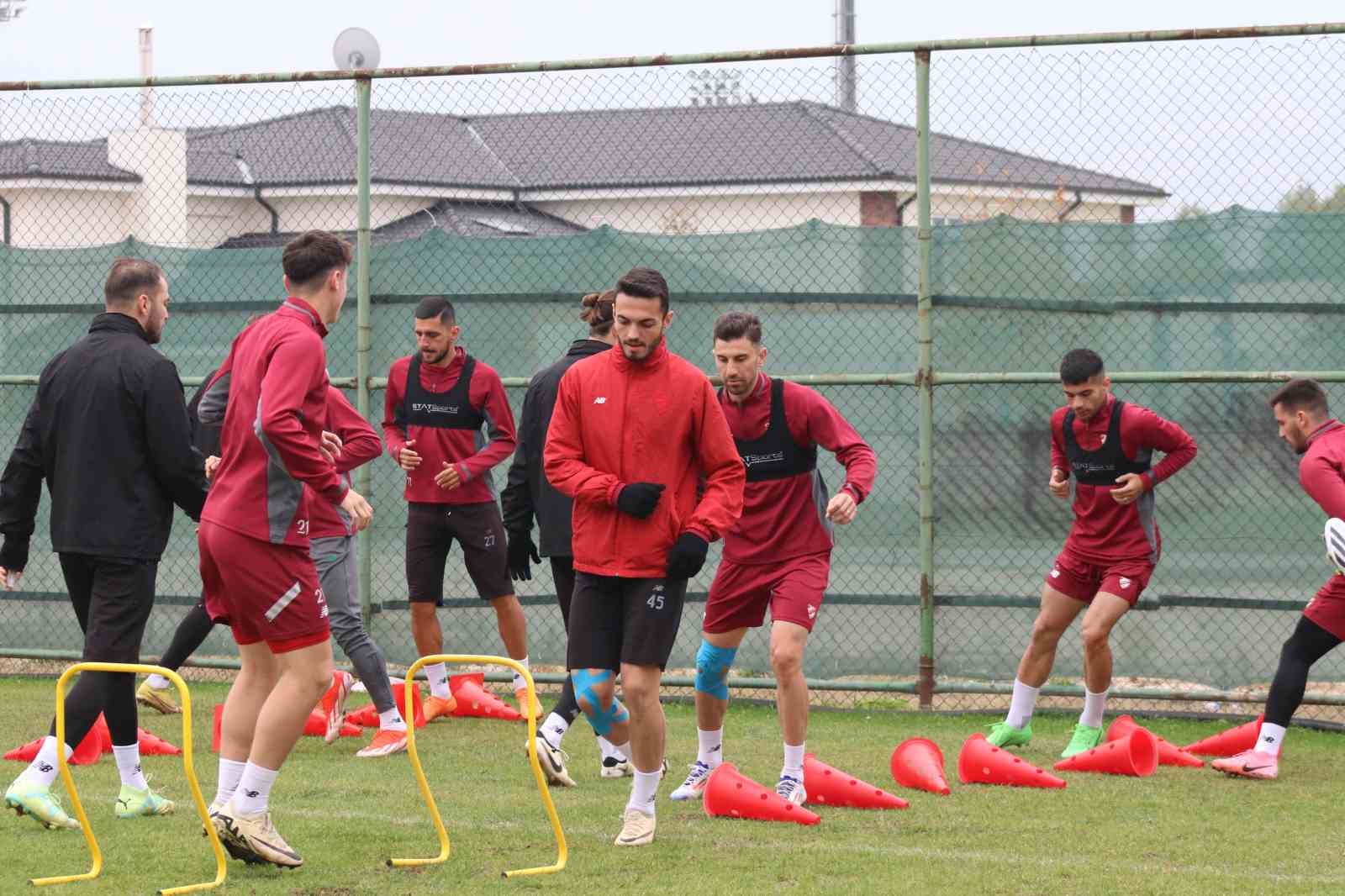 20241030aw318960 0.jpg